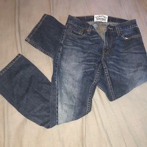 Levi’s Signature Slim Straight Jeans